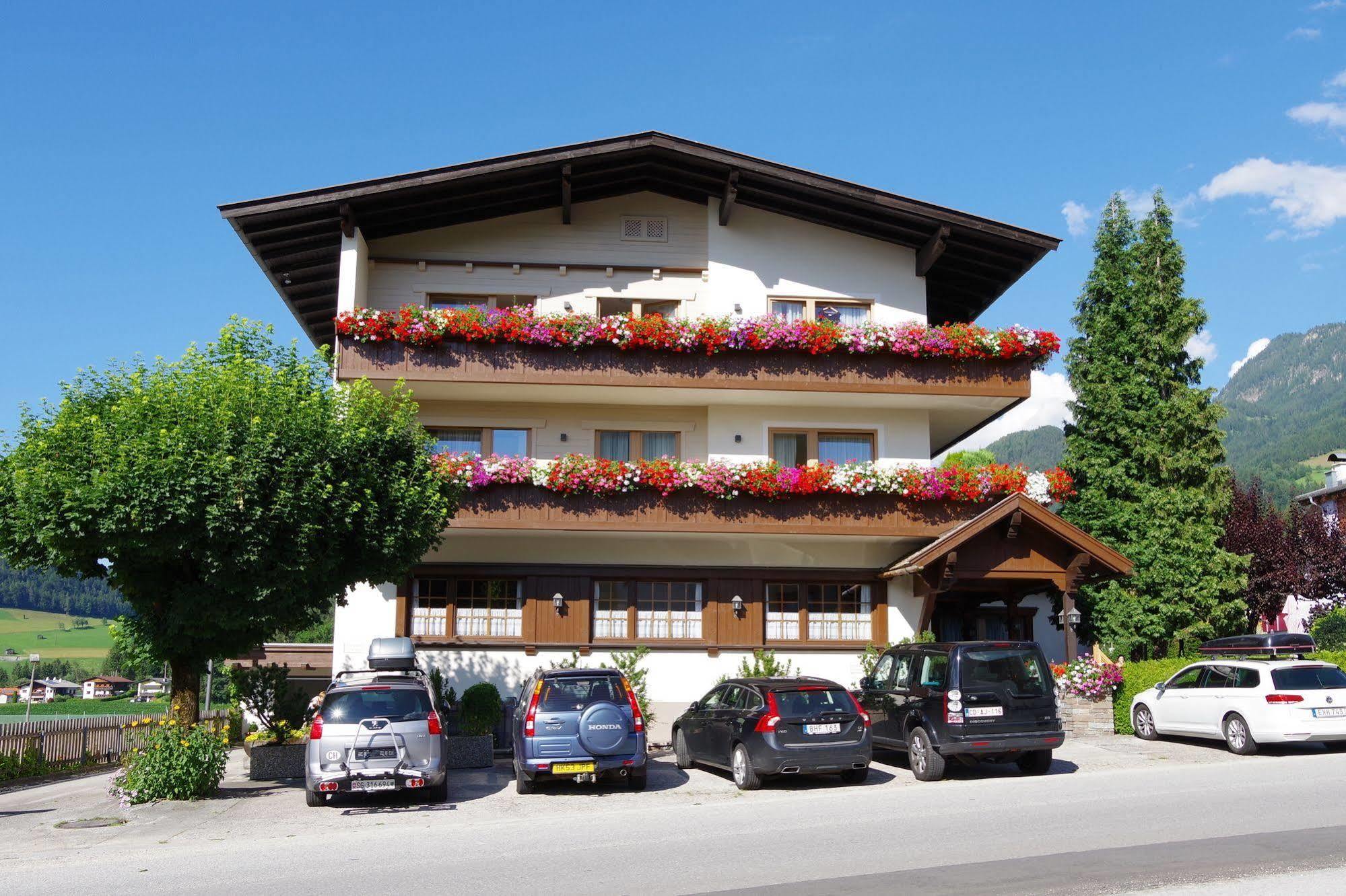 Angerer Alpine Suiten Und Familienappartements Tirol 라이스임알바흐탈 외부 사진